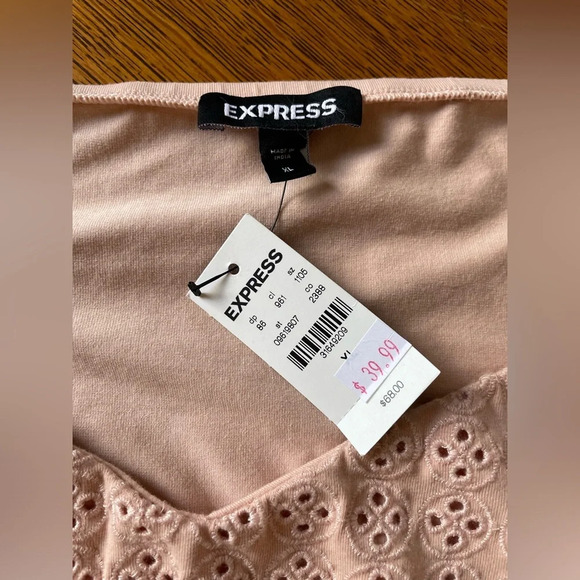 Express NWT Sweetheart Neckline Eyelet Puff Sleeve Blouse Pink XL Barbiecore - Picture 7 of 9